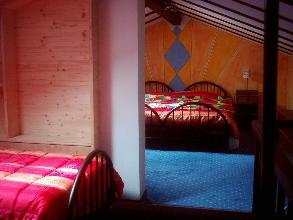 Villa Banana Канобио Стая снимка