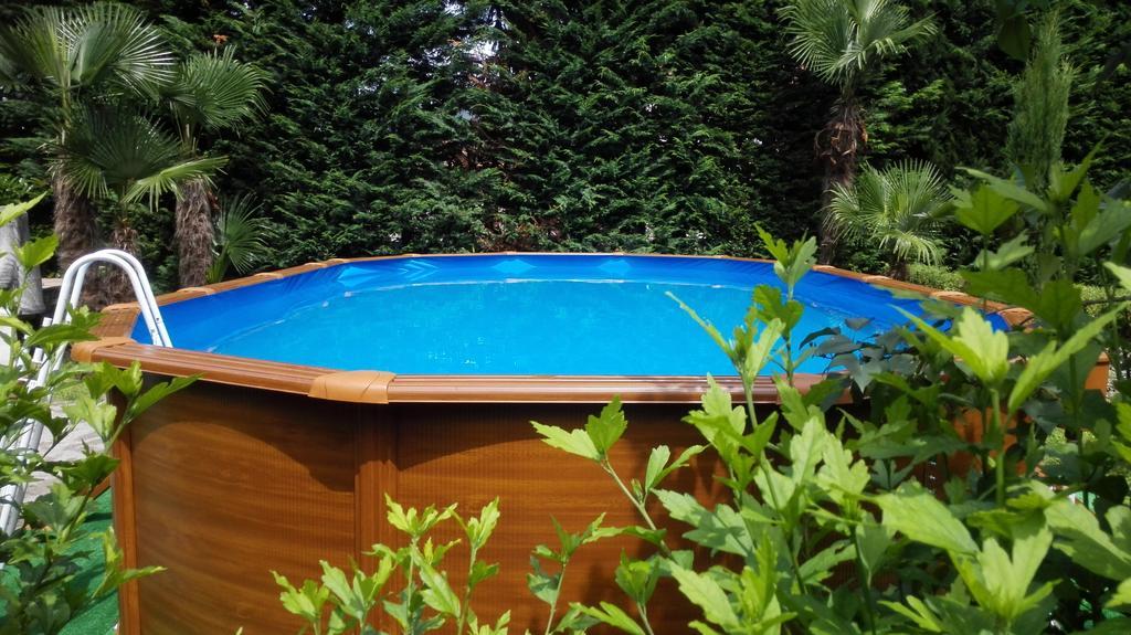 Villa Banana Канобио Екстериор снимка